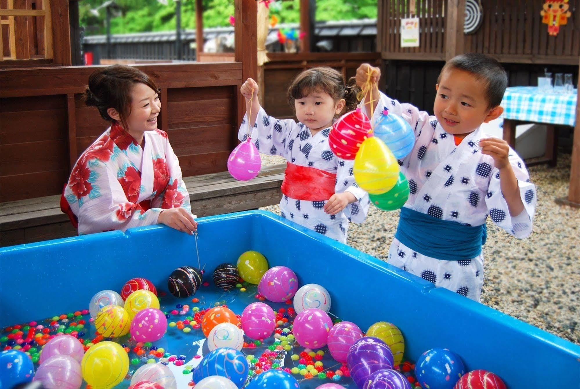 Yamanaka Onsen Kagari Kisshotei Exterior foto
